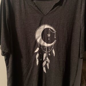 Bloom Chic grey t-shirt with moon and feathers design size 18/20